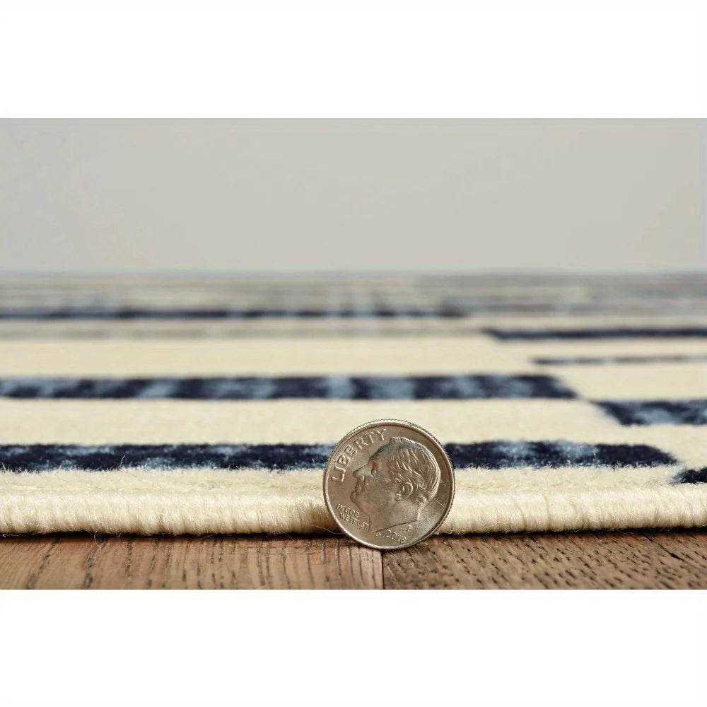 Capri Leslie – Transitional Striped Area Rug (43"x73")