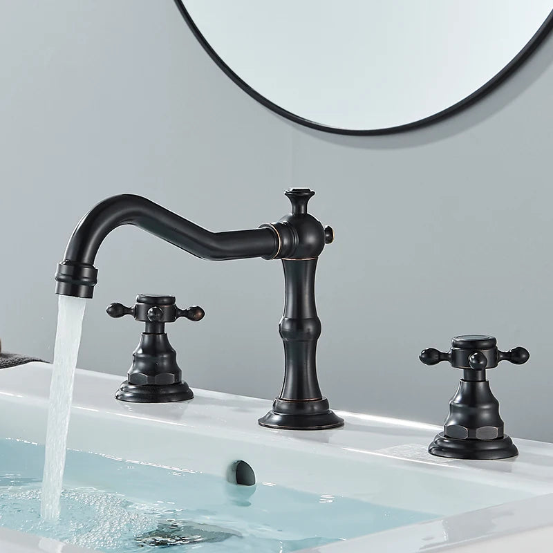 Heritage Brass – Antique 3-Hole Bathroom Faucet