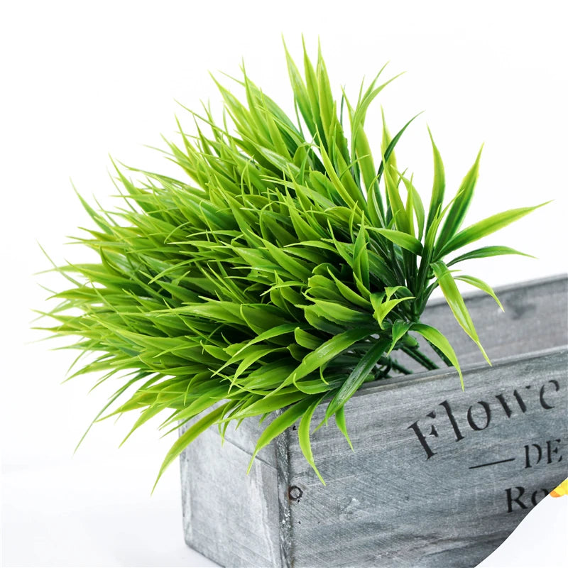 GreenMeadow – 10PCS Artificial Grass & Shrubs Bundle