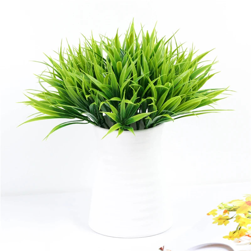 GreenMeadow – 10PCS Artificial Grass & Shrubs Bundle