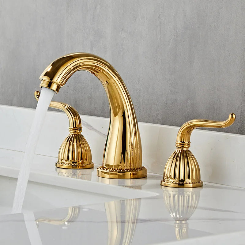 Heritage Brass – Antique 3-Hole Bathroom Faucet