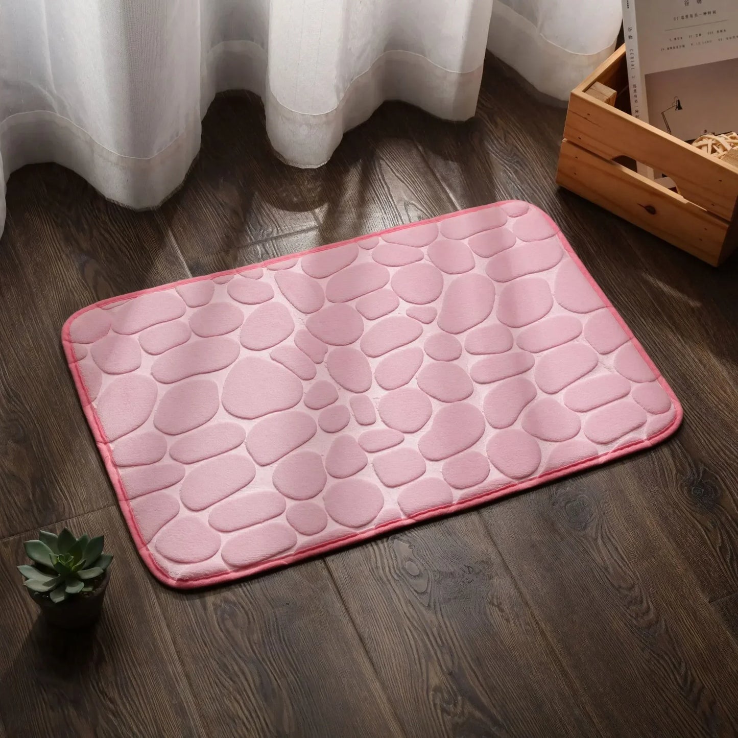 CobbleSoft – Embossed Foam Bath Mat (Super Absorbent)
