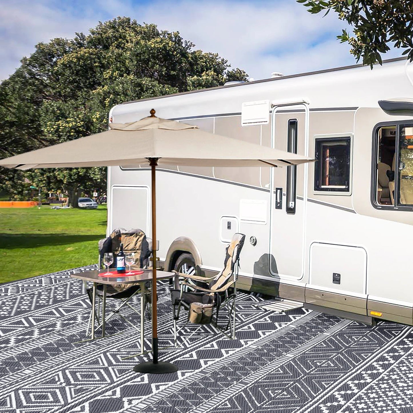 Nomad Weave – 5x8 Waterproof Outdoor Rug (Reversible)